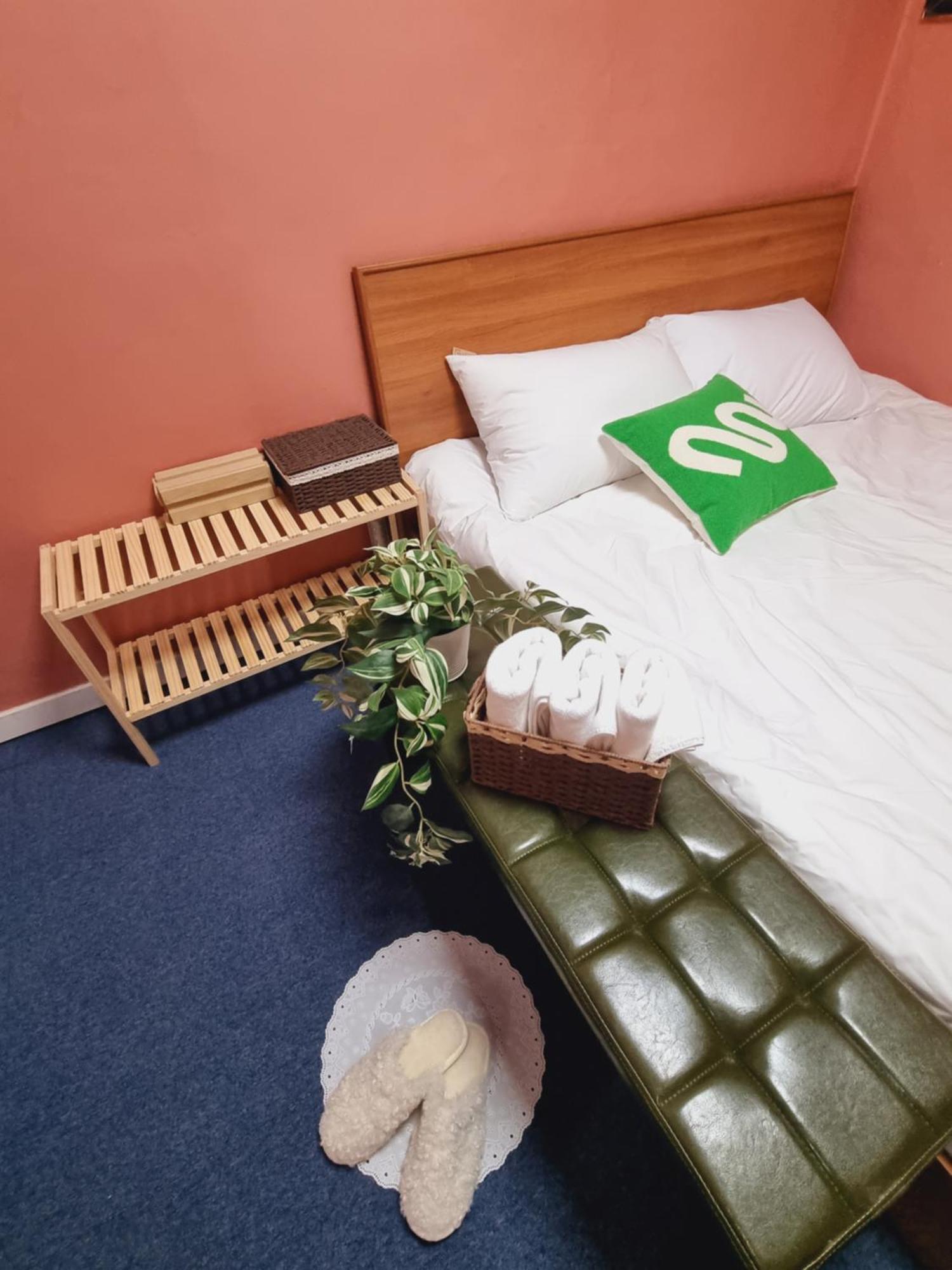 Space Guesthouse Szöul Szoba fotó
